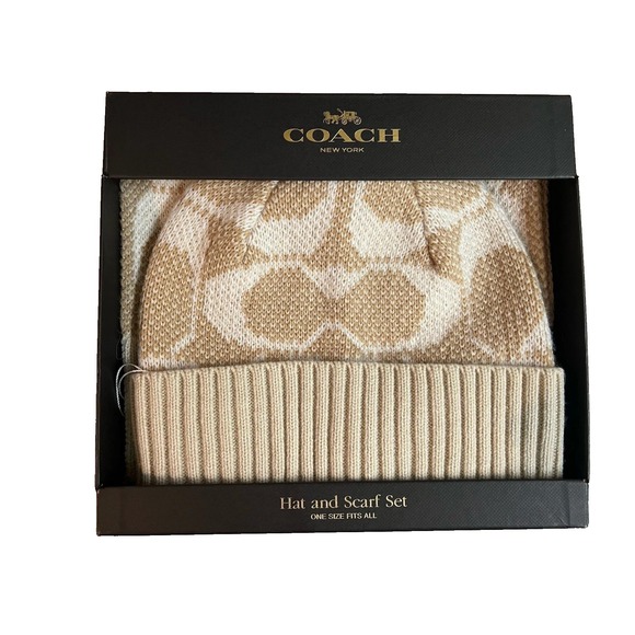 Coach Accessories - COACH‎ Jumbo Signature C Logo Scarf and Beanie Hat Gift Set Camel NWT Wool Blend